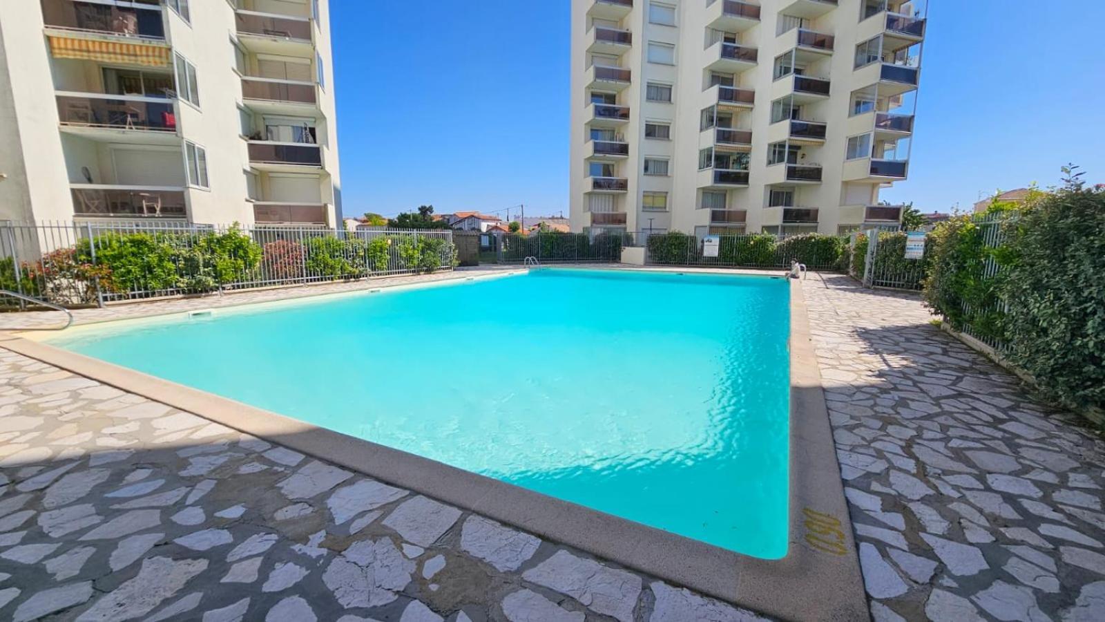 Vue Panoramique Sur Bassin,Piscine Et Terrasse Apartment Arcachon Exterior foto
