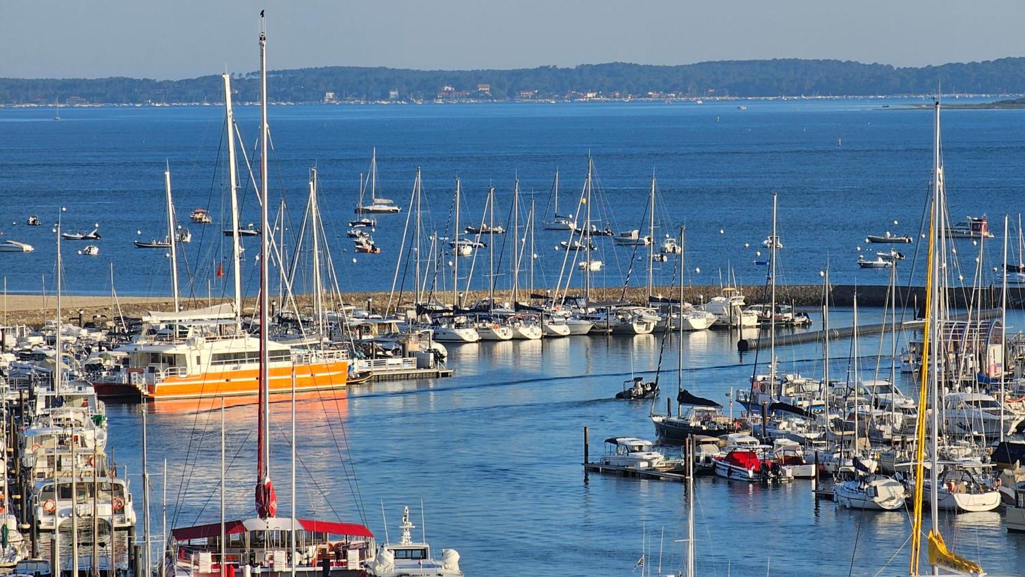 Vue Panoramique Sur Bassin,Piscine Et Terrasse Apartment Arcachon Exterior foto